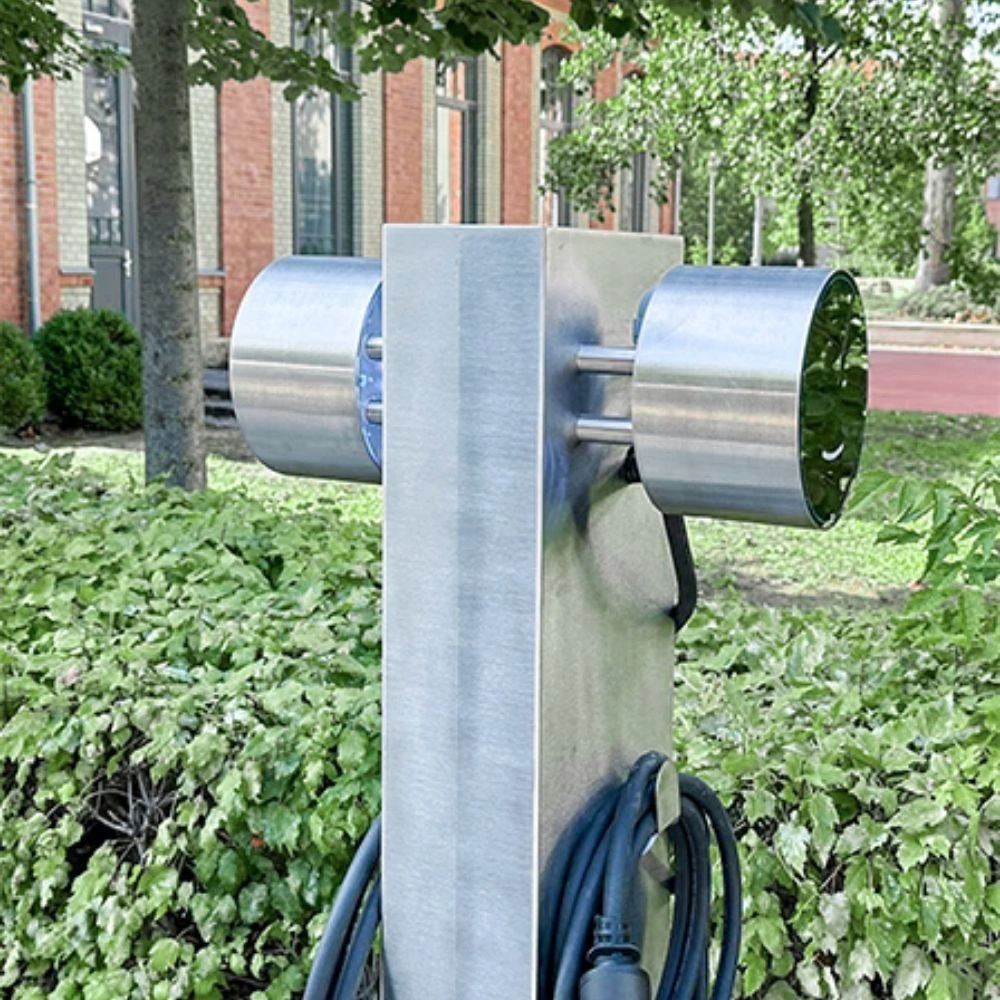 Voltie Çift Başlıklı (Double-Headed) Şarj İstasyonu Montaj Direği